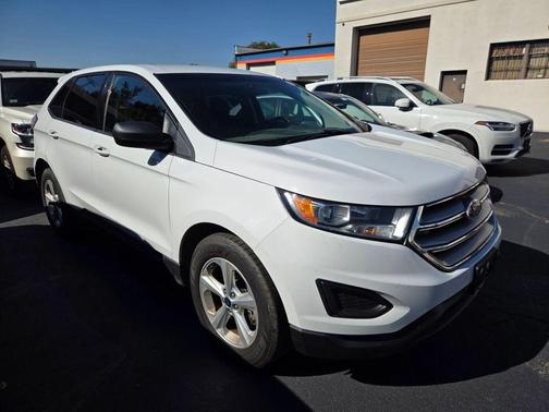 2017 Ford Edge SE