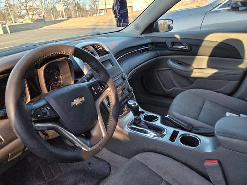 2014 Chevrolet Malibu 1LS