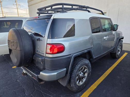 2010 Toyota FJ Cruiser Base