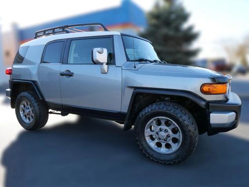 2010 Toyota FJ Cruiser Base