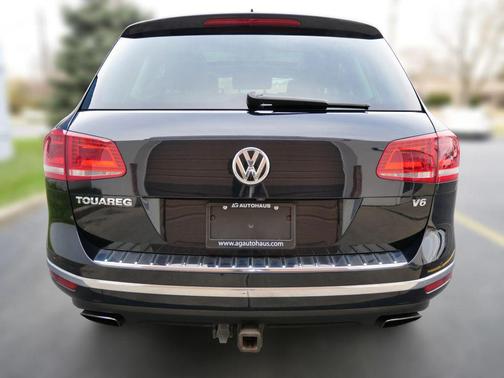 2016 Volkswagen Touareg VR6 Lux