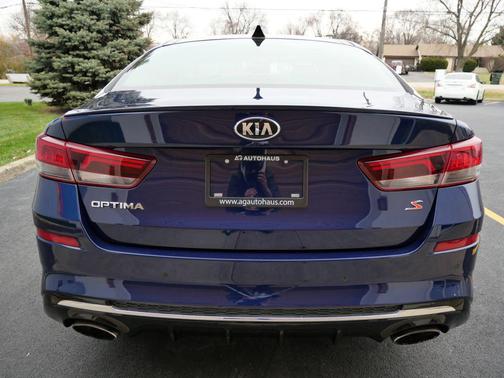 2019 Kia Optima S