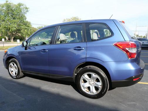 2015 Subaru Forester 2.5i