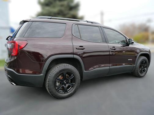2021 GMC Acadia AWD AT4