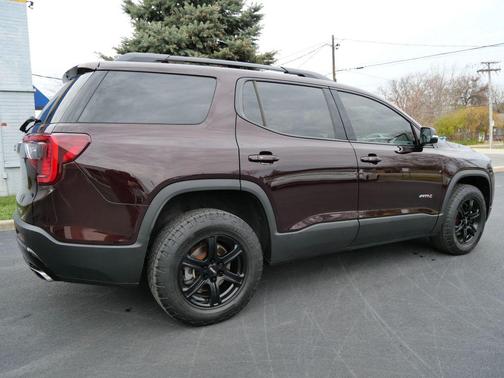 2021 GMC Acadia AWD AT4