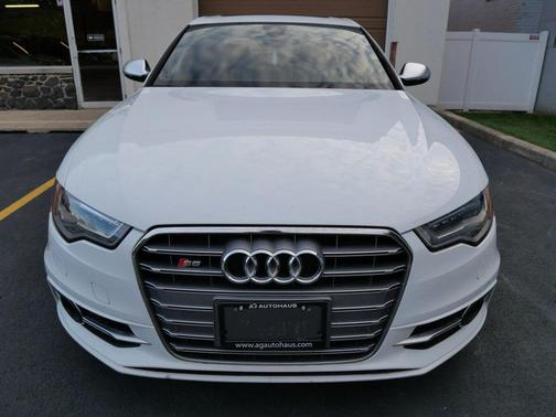 2013 Audi S6 4.0T Prestige