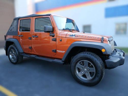 2010 Jeep Wrangler Unlimited Sport