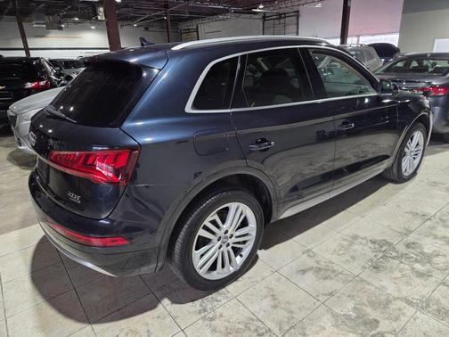 2018 Audi Q5 2.0T Tech Premium