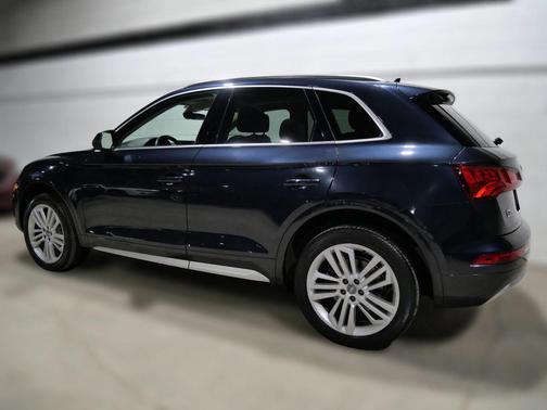 2018 Audi Q5 2.0T Tech Premium