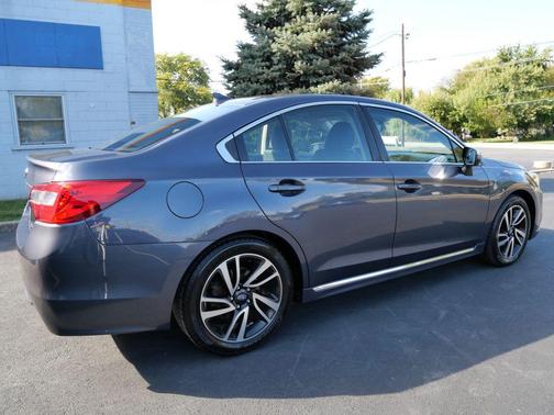 2017 Subaru Legacy Sport