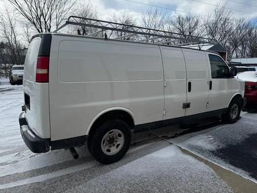 2011 Chevrolet Express 3500 Work Van