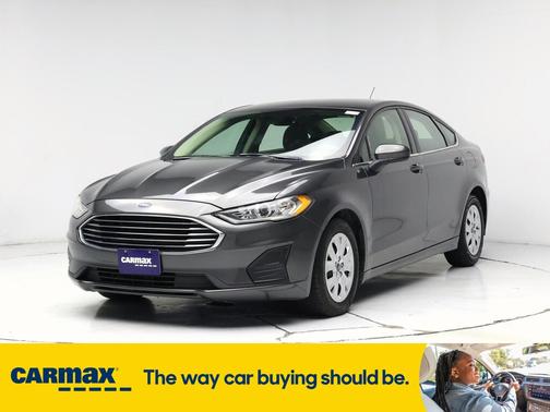 2019 Ford Fusion S