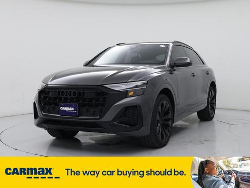 2025 Audi Q8 Premium Plus