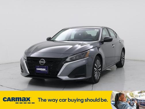 2024 Nissan Altima SV