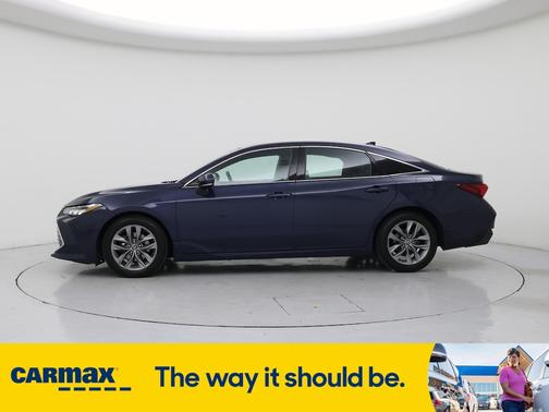 2019 Toyota Avalon XLE