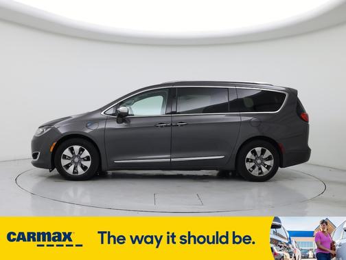 2018 Chrysler Pacifica Hybrid Limited