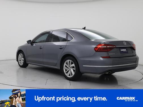 Gray 2018 Volkswagen Passat SE