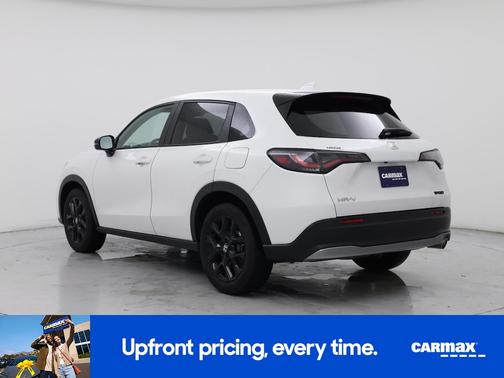 White 2024 Honda HR-V Sport