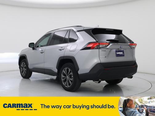 2022 Toyota RAV4 Hybrid XLE Premium