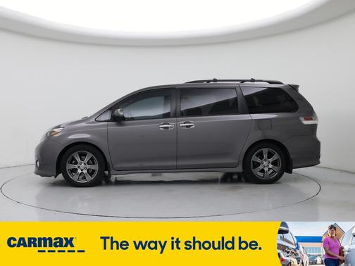2017 Toyota Sienna SE