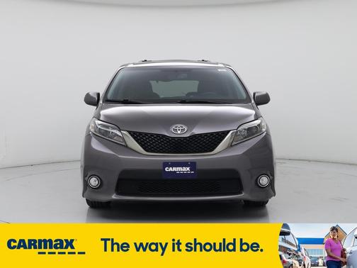 2017 Toyota Sienna SE