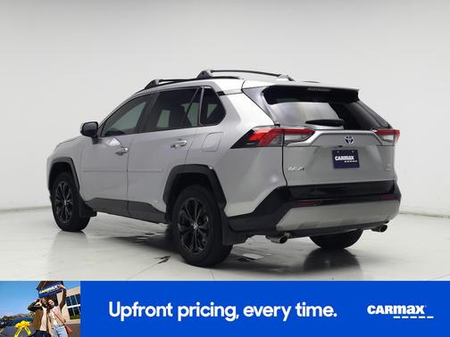 Silver 2024 Toyota RAV4 Hybrid SE