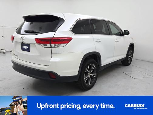 2019 Toyota Highlander LE