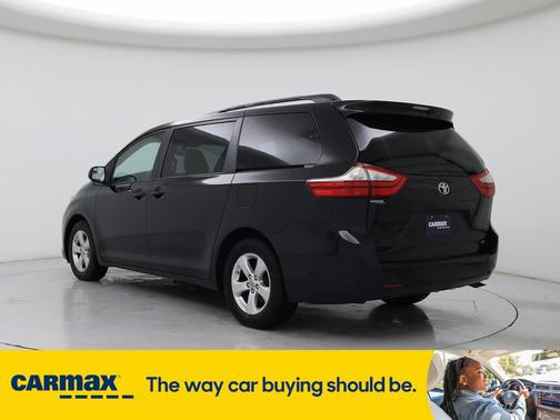 2015 Toyota Sienna LE