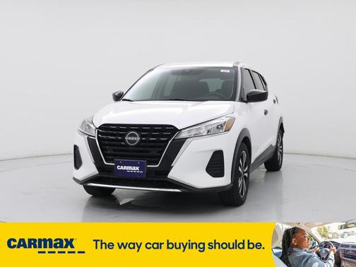 2022 Nissan Kicks S