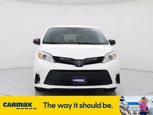 2019 Toyota Sienna L