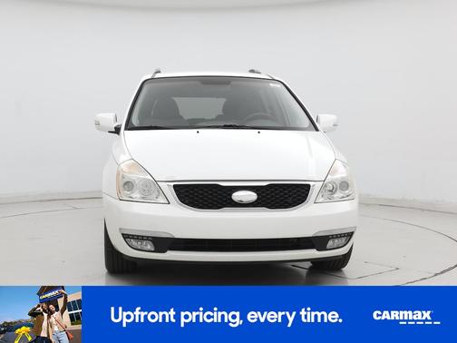 White 2014 Kia Sedona LX