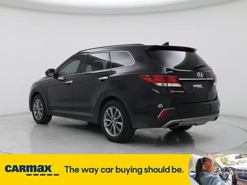 2017 Hyundai SANTA FE SE
