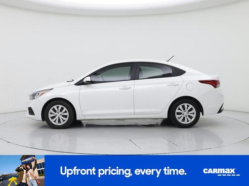 2020 Hyundai Accent SE