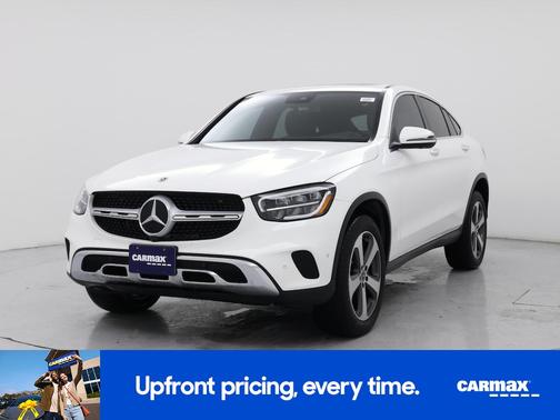 White 2023 Mercedes-Benz GLC 300