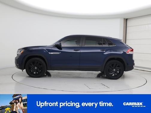2022 Volkswagen Atlas Cross Sport SE w/Tech