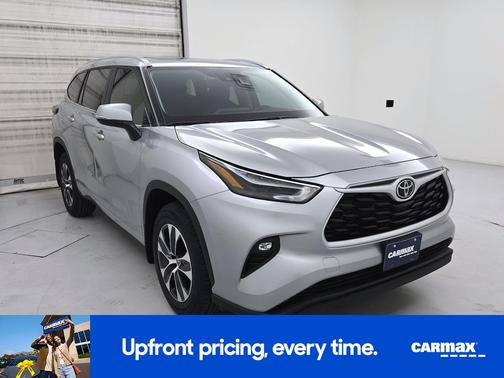 2025 Toyota Highlander XLE