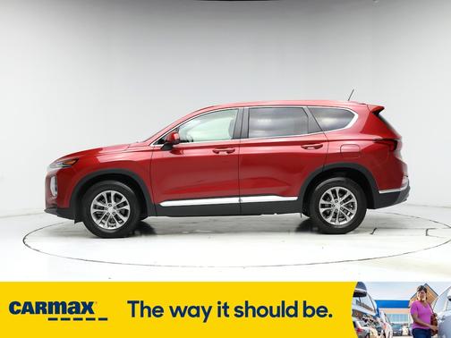 2019 Hyundai SANTA FE SE