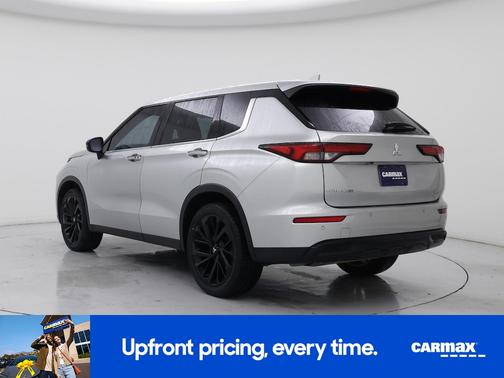 2022 Mitsubishi Outlander Black Edition