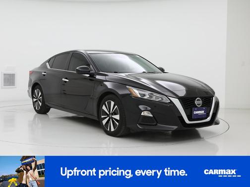 2022 Nissan Altima SV