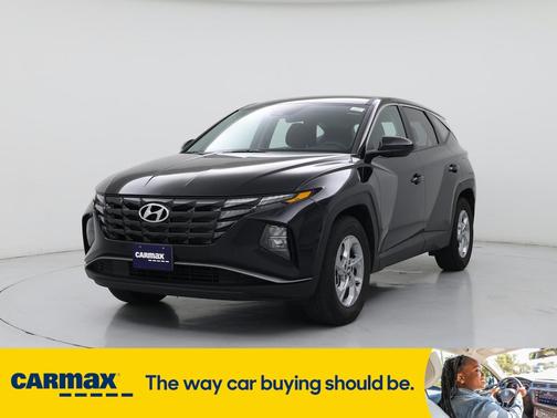 2023 Hyundai TUCSON SE