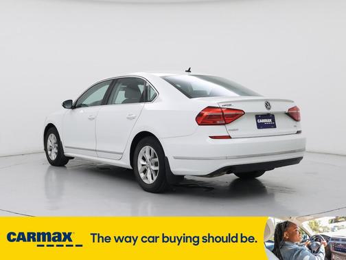 2016 Volkswagen Passat S