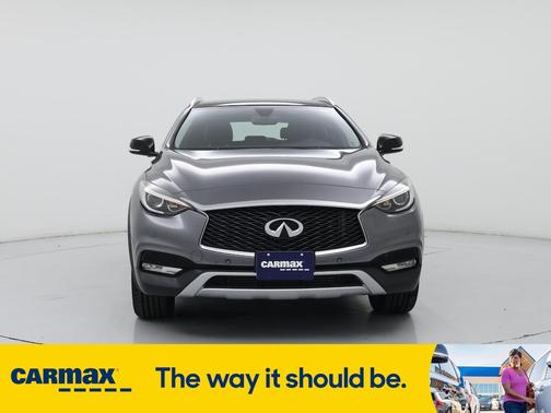 2018 INFINITI QX30 Luxury