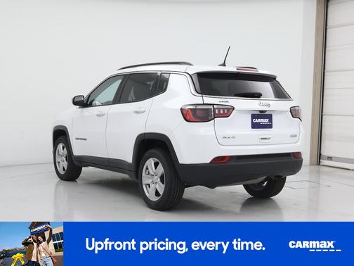 White 2022 Jeep Compass Latitude