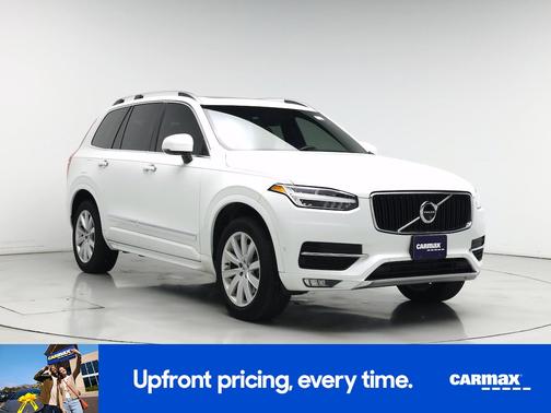 2017 Volvo XC90 T6 Momentum