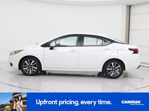 2022 Nissan Versa SV