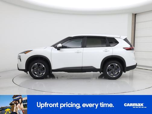 White 2024 Nissan Rogue SV