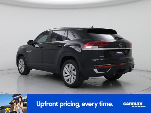 2022 Volkswagen Atlas Cross Sport SE w/Tech
