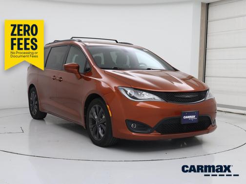 Burgundy 2018 Chrysler Pacifica Touring Plus