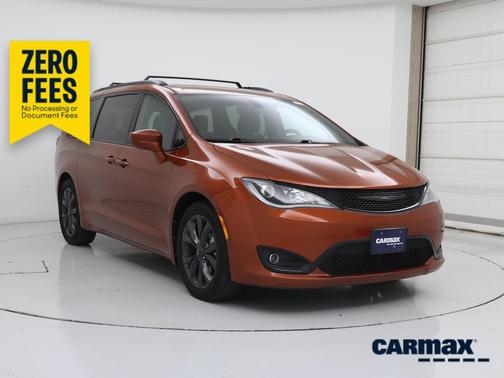 Burgundy 2018 Chrysler Pacifica Touring Plus