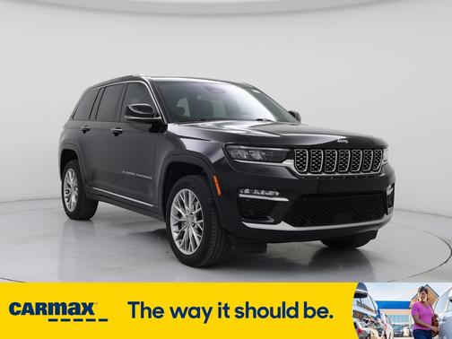 2022 Jeep Grand Cherokee Summit